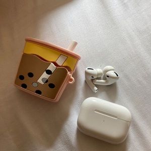 EUC Apple Airpods Pro